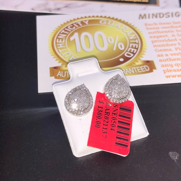 Pear REAL DIAMOND earrings 1/2CT w/ appraisal doc - Picture 4 of 8